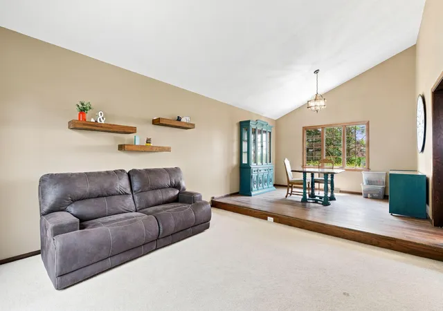 Photo 4 of Single family home for sale at 510 Circle Ln, Arlington, MN 55307 | MLS# 7112597 | Listing updated on 2026-08-19