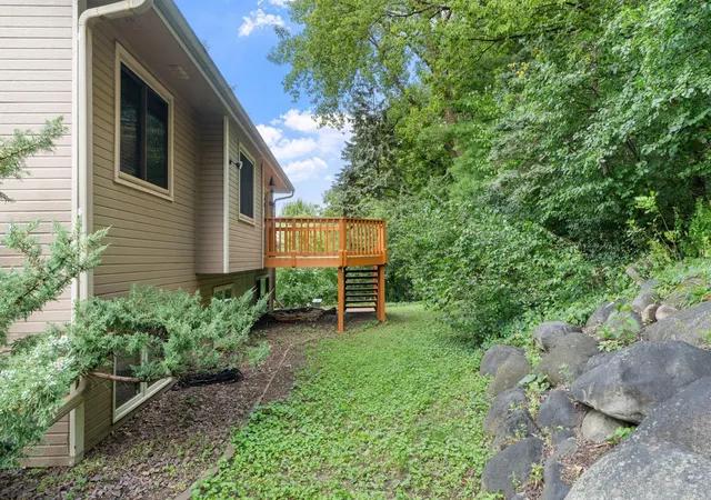 Photo 4 of Sale Pending at 13520 Havelock Trl, Saint Paul, MN 55124 | MLS# 7112605 | Listing updated on 2026-08-14