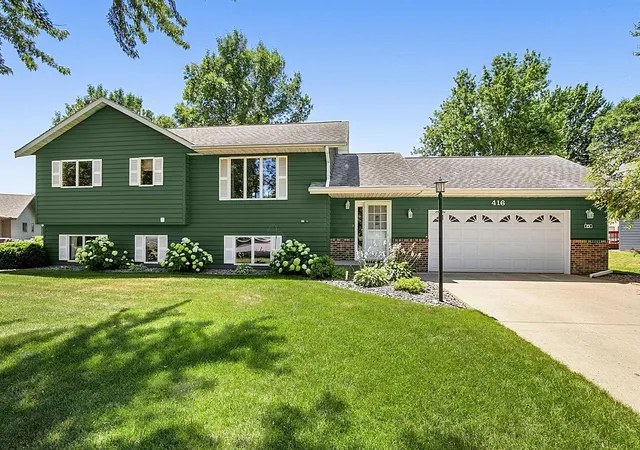 Photo 1 of Single family home for sale at 416 13th Street N, Sauk Rapids, MN 56379 | MLS# 7112612 | Listing updated on 2026-10-07