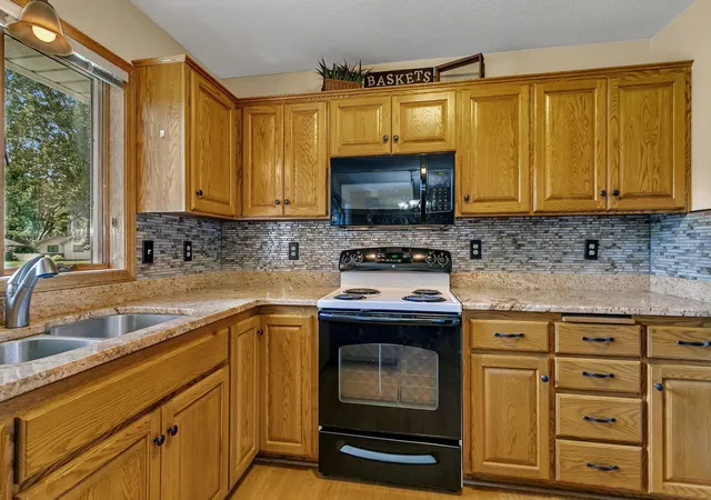 Photo 4 of Sale Pending at 416 13th Street N, Sauk Rapids, MN 56379 | MLS# 7112612 | Listing updated on 2026-10-28