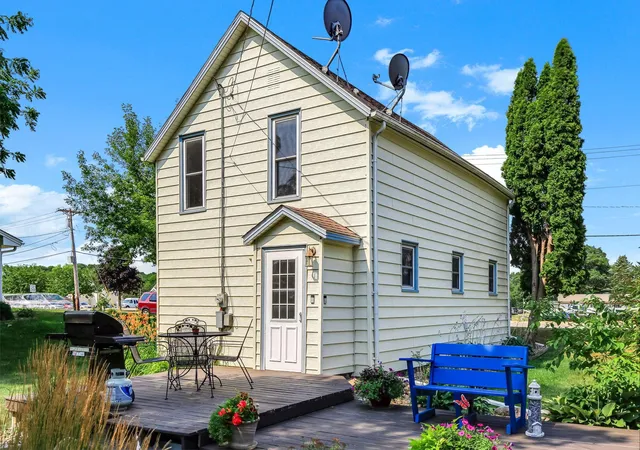 1st image of 602 Montrose Blvd, Buffalo, MN 55313 | MLS# 7112625