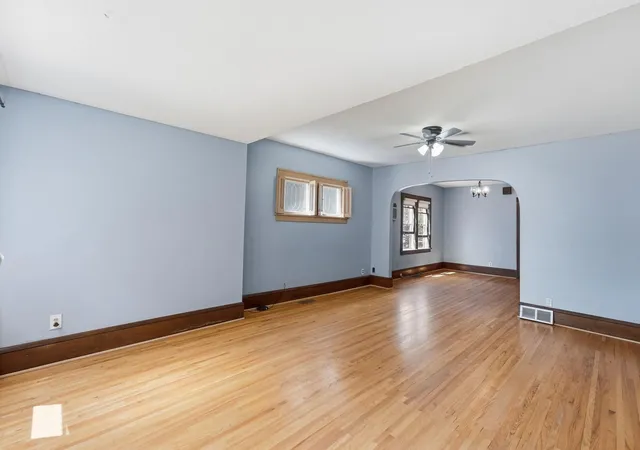 Photo 4 of House for sale at 1521 Garfield Ct, Saint Cloud, MN 56301 | MLS# 7112660 | Listing updated on 2026-09-16