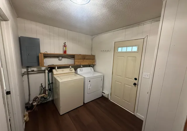 Photo 3 of Sale Pending at 722 11th Street Nw, Willmar, MN 56201 | MLS# 7112670 | Listing updated on 2026-09-03