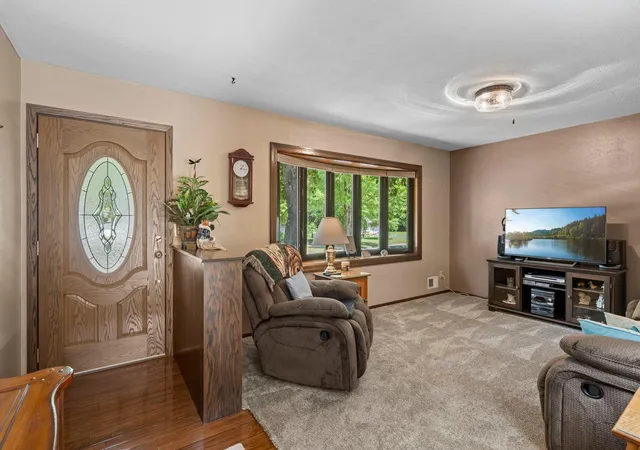 5th image of 119 Oak Ave Sw, Saint Michael, MN 55376 | MLS# 7112682