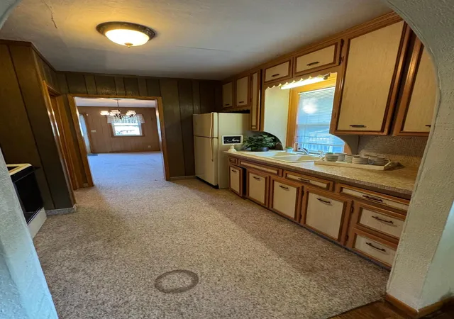 Photo 3 of Single family home for sale at 1409 6th Avenue Nw, Austin, MN 55912 | MLS# 7112712 | Listing updated on 2026-09-14