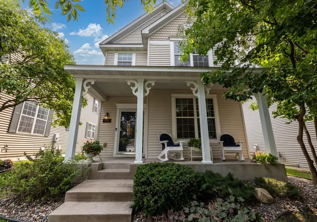 Photo 1 of Single family home for sale at 9767 Gable Dr, Eden Prairie, MN 55347 | MLS# 7112746 | Listing updated on 2026-09-23
