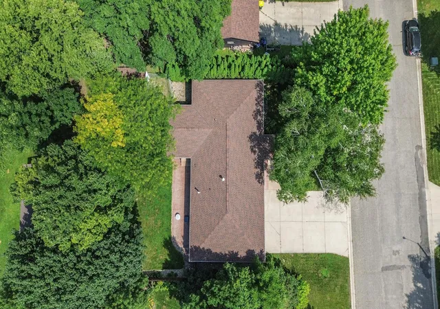 Photo 3 of Sale Pending at 905 Johanna Ave, Willmar, MN 56201 | MLS# 7112776 | Listing updated on 2026-08-15