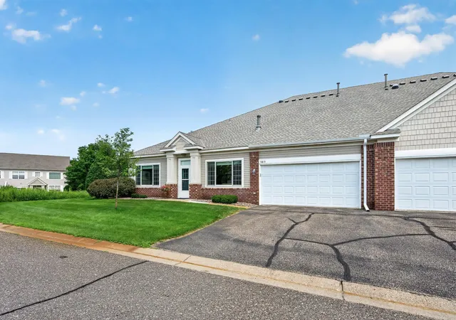 Photo 3 of Sale Pending at 5815 Prairie Ridge Dr, Saint Paul, MN 55126 | MLS# 7112782 | Listing updated on 2026-08-27