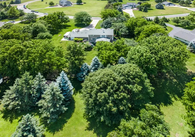 31st image of 2841 Imperial Ave N, Lake Elmo, MN 55042 | MLS# 7112797