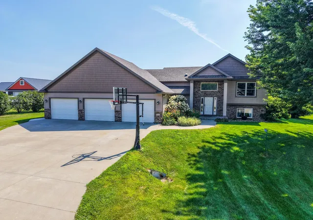 Photo 2 of Sale Pending at 60722 254th Avenue, Mantorville, MN 55955 | MLS# 7112798 | Listing updated on 2026-08-04