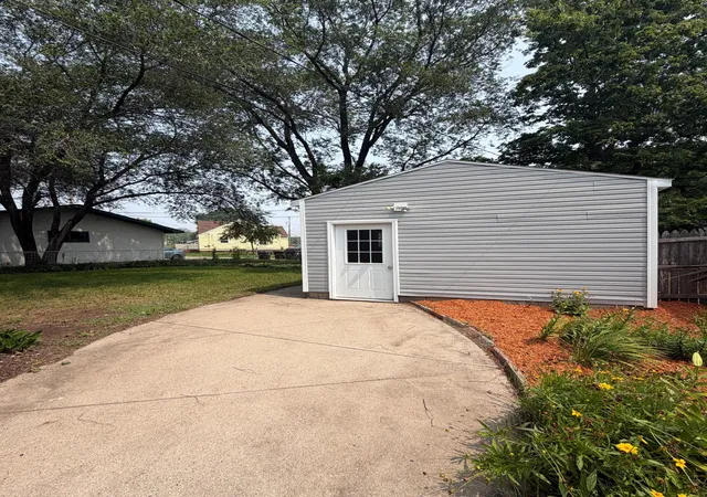 34th image of 2907 South Ave, La Crosse, WI 54601 | MLS# 7112812