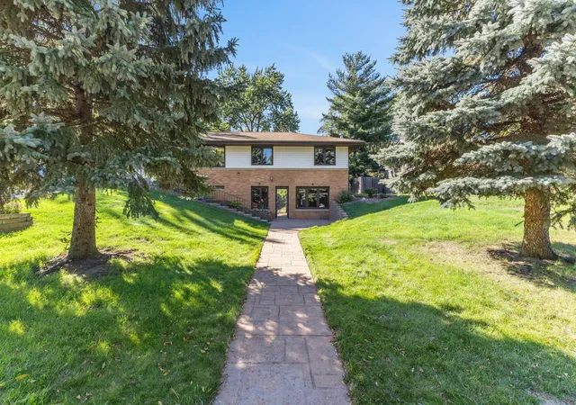 Photo 3 of Single family home for sale at 6740 4th Street NE, Minneapolis, MN 55432 | MLS# 7112815 | Listing updated on 2026-10-09
