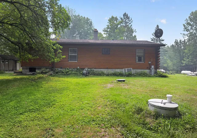 Photo 3 of Single family home for sale at W10664 Bass Lake Dr, Park Falls, WI 54552 | MLS# 7112820 | Listing updated on 2026-08-24