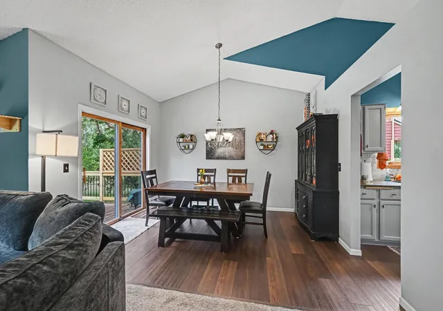 5th image of 240 Woodridge Ln, Circle Pines, MN 55014 | MLS# 7112823