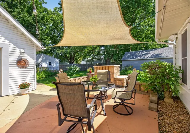 Photo 3 of Single family home for sale at 1912 2nd Avenue SW, Austin, MN 55912 | MLS# 7112832 | Listing updated on 2026-09-01
