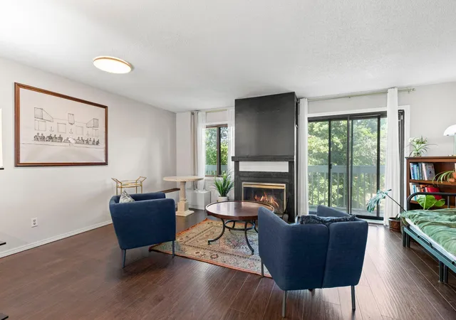 Photo 3 of Single family home for sale at 6652 Gretchen Ln N, Saint Paul, MN 55128 | MLS# 7112860 | Listing updated on 2026-09-18