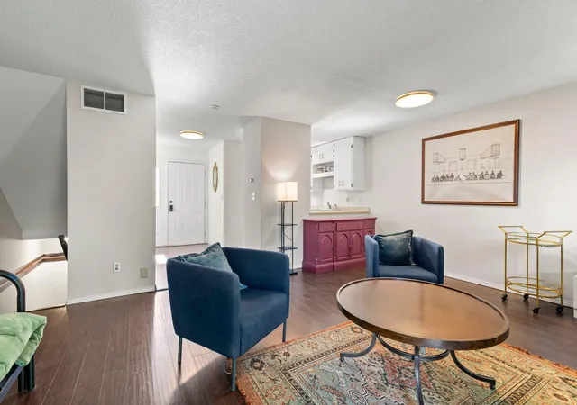 Photo 4 of Single family home for sale at 6652 Gretchen Ln N, Saint Paul, MN 55128 | MLS# 7112860 | Listing updated on 2026-09-18