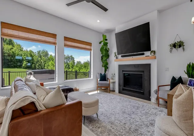 3rd image of S8908 Chestnut Rd, Eau Claire, WI 54701 | MLS# 7112866