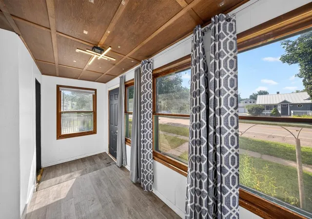 Photo 3 of Sale Pending at 556 W 5th Street, Winona, MN 55987 | MLS# 7112891 | Listing updated on 2026-10-02