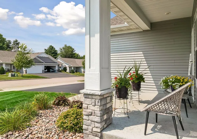 Photo 3 of Townhouse for sale at 1202 Naser Way, New Richmond, WI 54017 | MLS# 7112896 | Listing updated on 2026-08-25