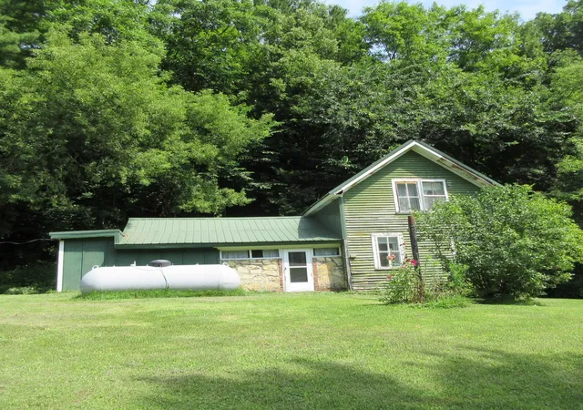3rd image of W1620 County Rd S, Plum City, WI 54761 | MLS# 7112907