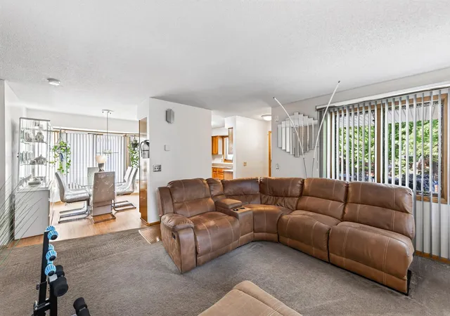Photo 5 of Sale Pending at 3838 Dupont Ave N, Minneapolis, MN 55412 | MLS# 7112925 | Listing updated on 2026-08-17