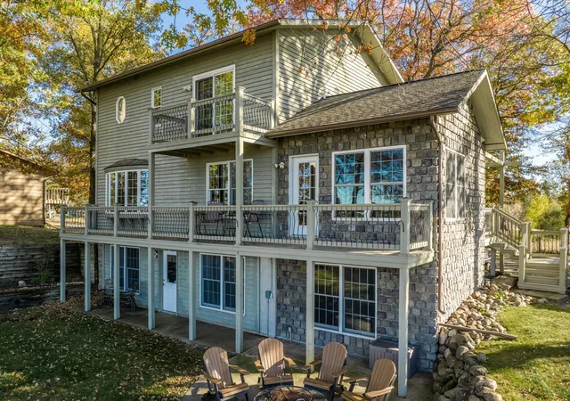 1st image of 6322 Highland Scenic Rd, Baxter, MN 56425 | MLS# 7112944