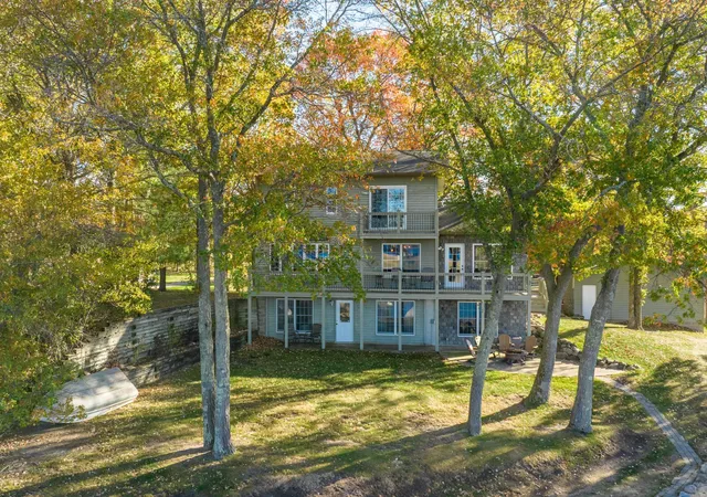 Photo 2 of Single family home for sale at 6322 Highland Scenic Rd, Baxter, MN 56425 | MLS# 7112944 | Listing updated on 2026-10-08