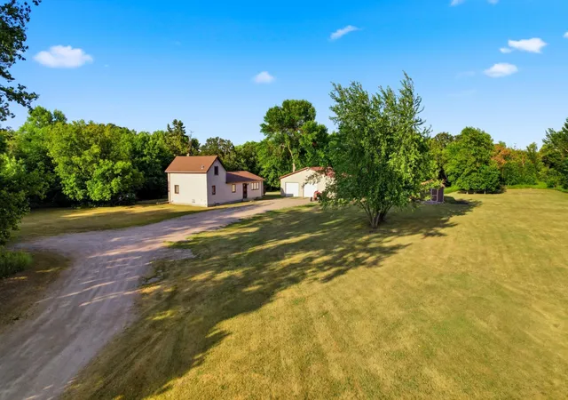 Photo 1 of Single family home for sale at 707 Washington Ave, Crookston, MN 56716 | MLS# 7112947 | Listing updated on 2026-08-27