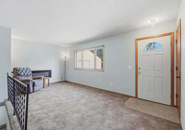 Photo 3 of Single family home for sale at 707 Washington Ave, Crookston, MN 56716 | MLS# 7112947 | Listing updated on 2026-08-27