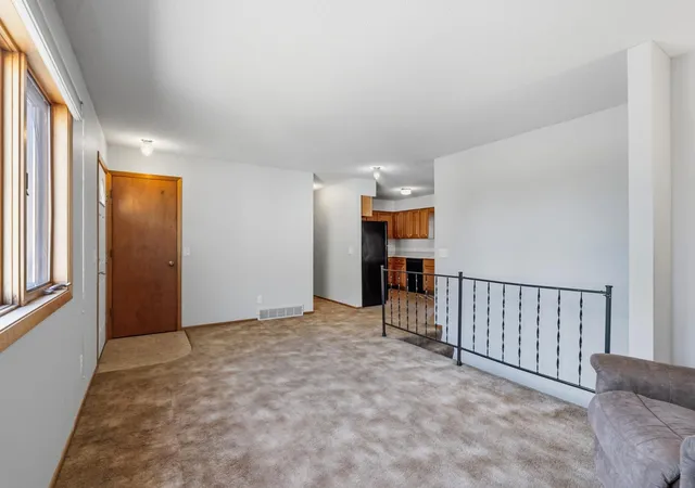 Photo 3 of Single family home for sale at 707 Washington Ave, Crookston, MN 56716 | MLS# 7112947 | Listing updated on 2026-08-27