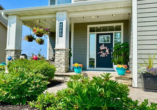 Photo 3 of Single family home for sale at 4995 Chalet Ct, Red Wing, MN 55066 | MLS# 7113006 | Listing updated on 2026-07-27