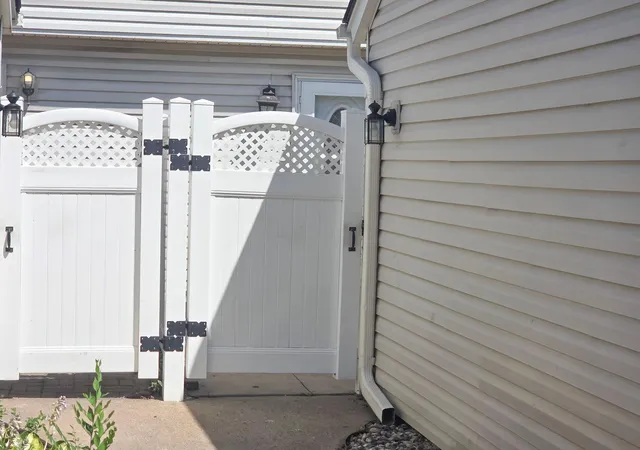 Photo 3 of Single family home for sale at 7618 Hampshire Ave N, Minneapolis, MN 55428 | MLS# 7113007 | Listing updated on 2026-07-27