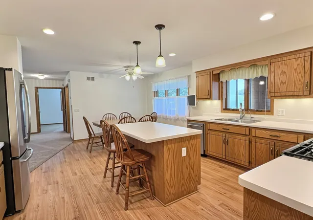 Photo 3 of Single family home for sale at 10 George St E, Maple Lake, MN 55358 | MLS# 7113057 | Listing updated on 2026-09-28