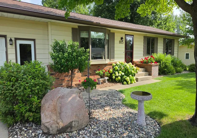 2nd image of 815 5th St N, Cold Spring, MN 56320 | MLS# 7113095