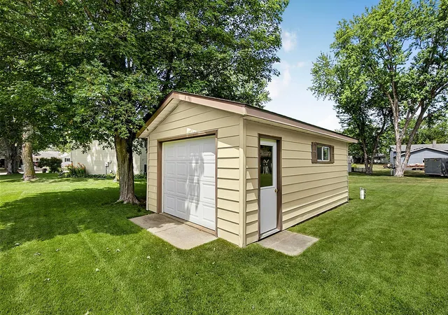 3rd image of 815 5Th St N, Cold Spring, MN 56320 | MLS# 7113095