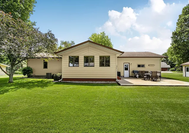 4th image of 815 5Th St N, Cold Spring, MN 56320 | MLS# 7113095