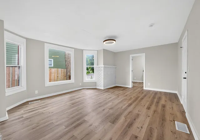 Listing Photo 4 - Condo for sale in building located at 2218 Irving Ave N, Minneapolis, MN 55411