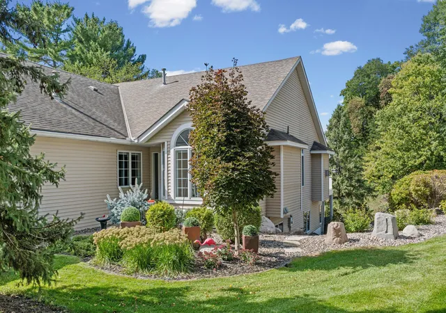 Photo 3 of Single family home for sale at 11148 Wyoming Rd S, Minneapolis, MN 55438 | MLS# 7113113 | Listing updated on 2026-10-09