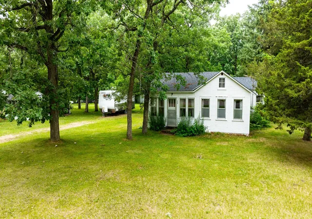 Photo 1 of Single family home for sale at 220 Euclid Ave, Big Lake, MN 55309 | MLS# 7113114 | Listing updated on 2026-07-22