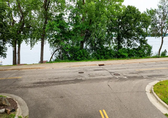 Photo 4 of Single family home for sale at 220 Euclid Ave, Big Lake, MN 55309 | MLS# 7113114 | Listing updated on 2026-07-22