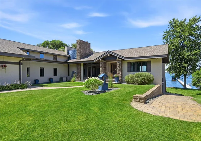 Photo 3 of Single family home for sale at 9770 210th Street Ct N, Forest Lake, MN 55025 | MLS# 7113115 | Listing updated on 2026-08-27
