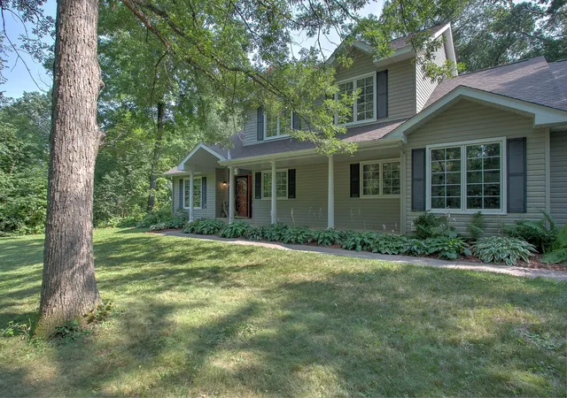 Photo 1 of Single family home for sale at 7231 407th Street, North Branch, MN 55056 | MLS# 7113124 | Listing updated on 2026-09-21