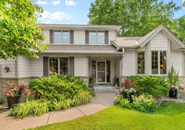 43rd image of 1240 Bucher Ave, Saint Paul, MN 55126 | MLS# 7113125