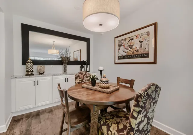 Photo 3 of Sale Pending at 1729 6th Street Ne #9, Minneapolis, MN 55413 | MLS# 7113149 | Listing updated on 2026-08-27