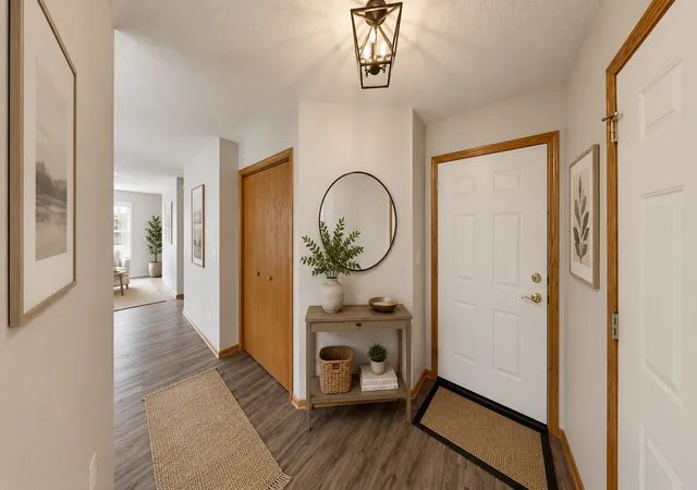 Photo 3 of Townhouse for sale at 2608 10th Street Sw, Willmar, MN 56201 | MLS# 7113156 | Listing updated on 2026-08-19