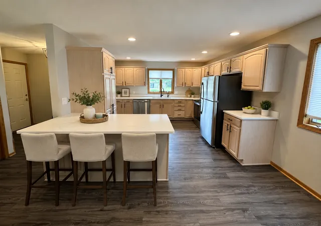Photo 3 of Townhouse for sale at 2608 10th Street SW, Willmar, MN 56201 | MLS# 7113156 | Listing updated on 2026-08-19