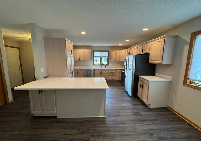 Photo 4 of Townhouse for sale at 2608 10th Street SW, Willmar, MN 56201 | MLS# 7113156 | Listing updated on 2026-08-19