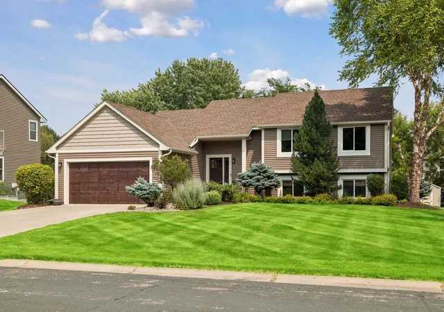 Photo 1 of Sale Pending at 3882 Mersey Way, Saint Paul, MN 55123 | MLS# 7113163 | Listing updated on 2026-08-04