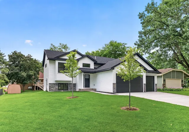 Photo 1 of Single family home for sale at 10717 Lincoln St NE, Minneapolis, MN 55434 | MLS# 7113170 | Listing updated on 2026-08-13